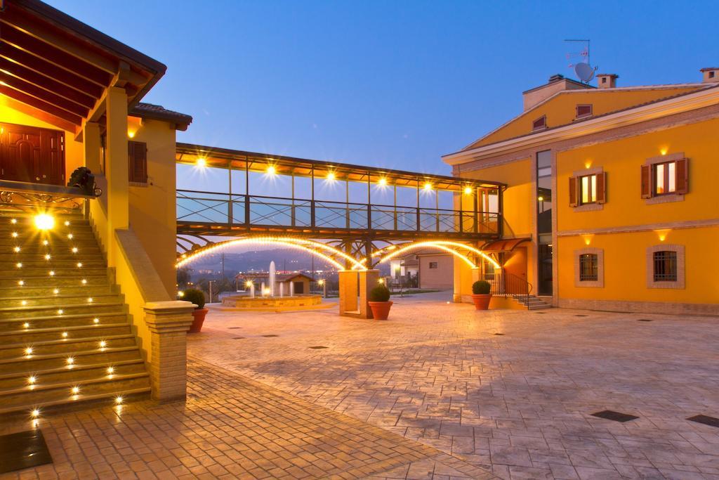 Country House Il Ponte Alba Adriatica Exteriér fotografie