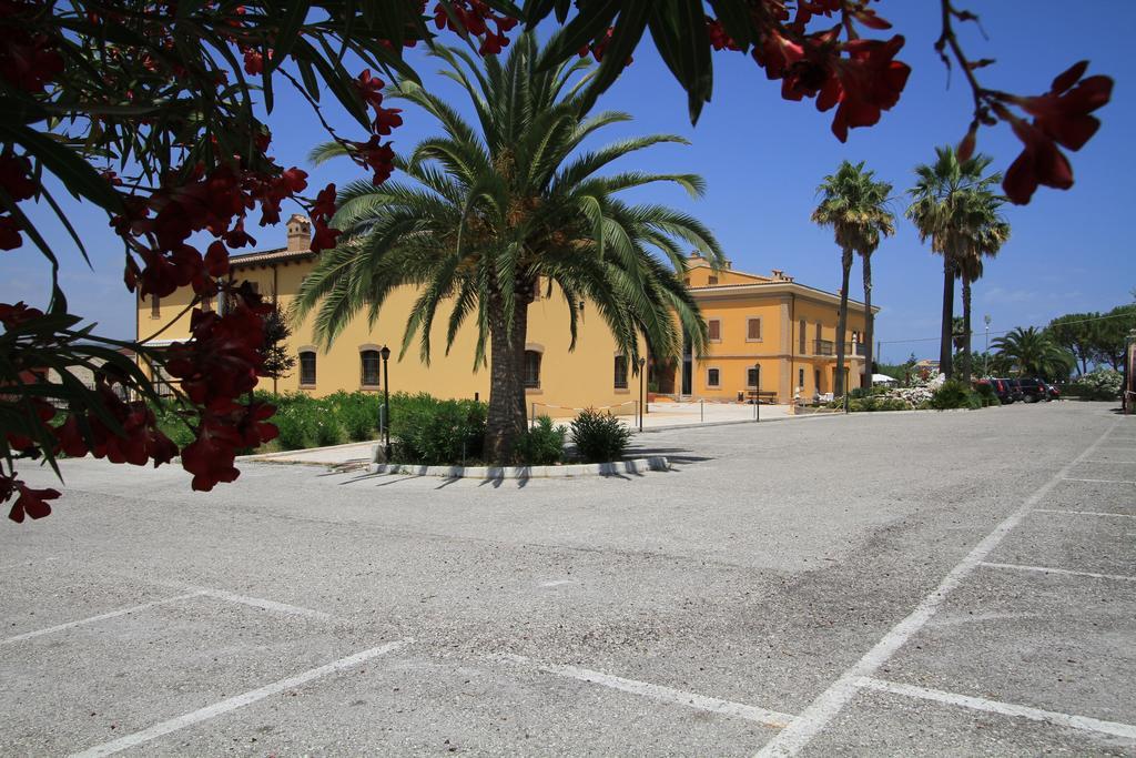Country House Il Ponte Alba Adriatica Exteriér fotografie